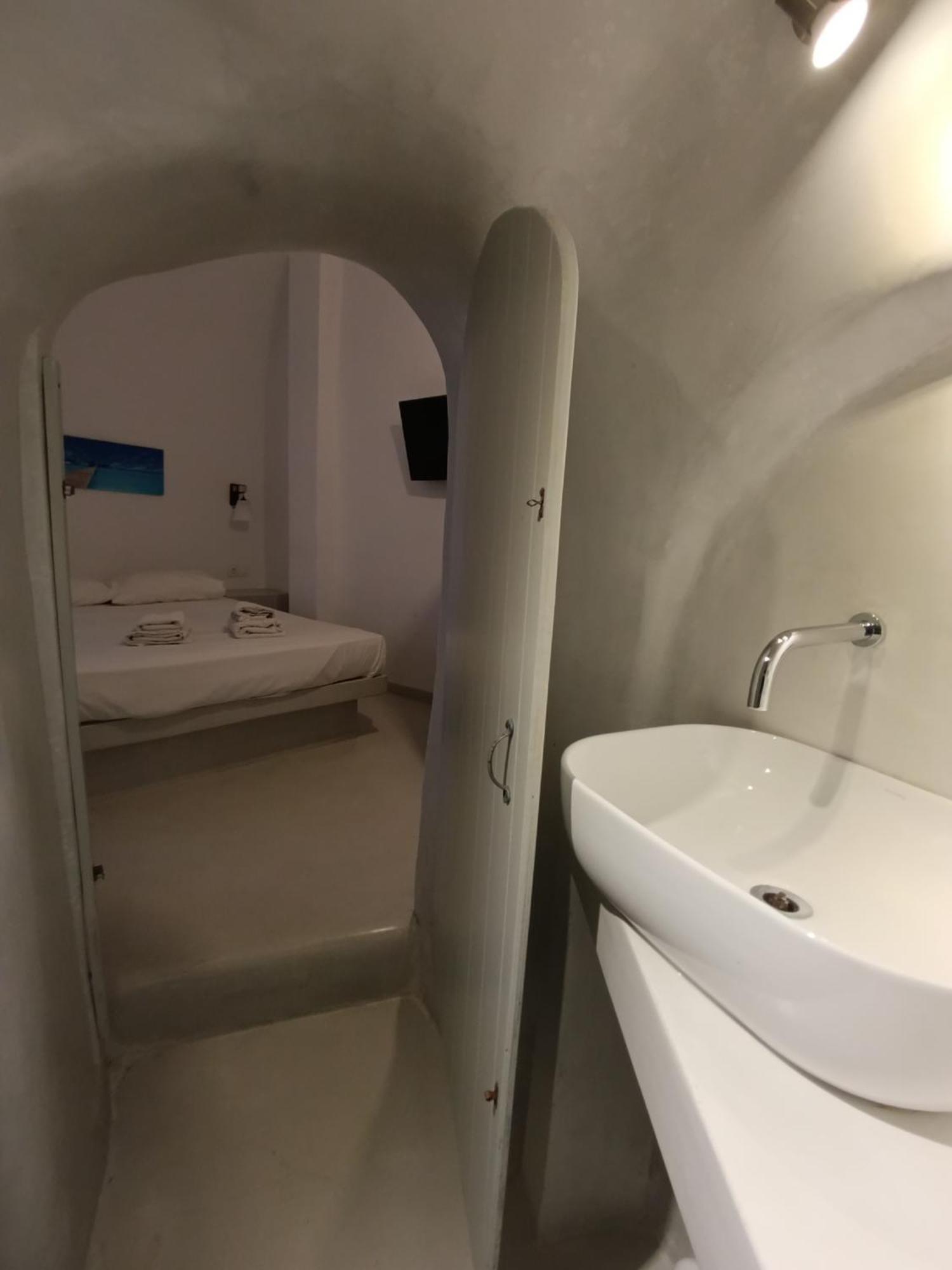 Fira Eco Center Rooms Eksteriør billede